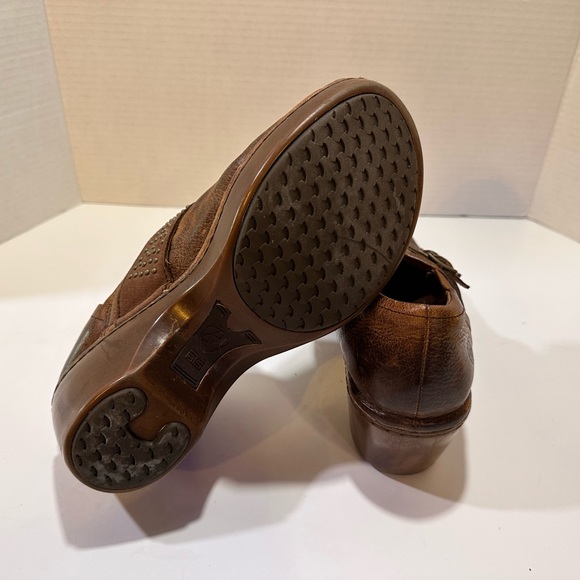 Ariat Leather Clogs Beaded with Buckles 8.5 - Picture 6 of 6